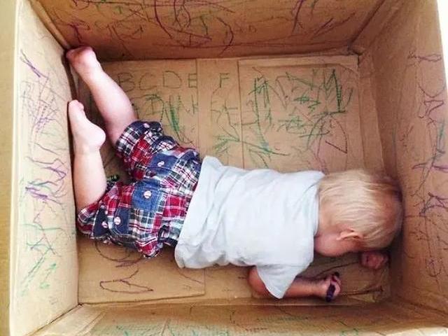 Cười 24H - Những cách nuôi dạy con do những ông bố bà mẹ nghịch ngợm phát minh ra