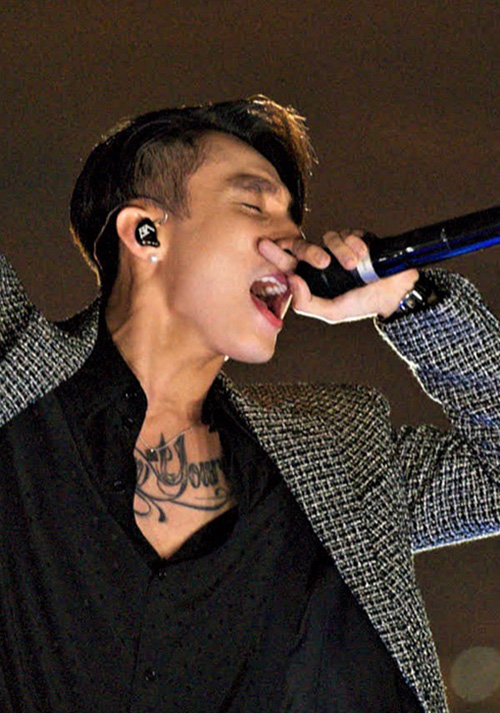 Trong không gian âm nhạc thực tế ảo đẳng cấp thế giới, Sơn Tùng M-TP và những cái tên đình đám nhất showbiz đã mang đến cho khán giả 120 phút trải nghiệm đỉnh cao “độc nhất vô nhị” tại Việt Nam!