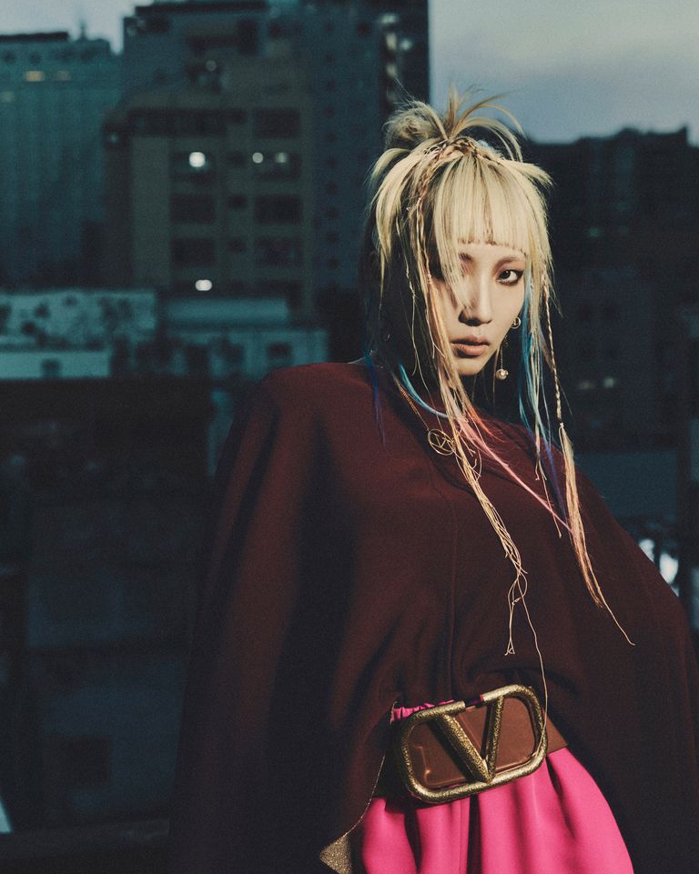 Phục trang cao cấp của Valentino giúp xa xỉ hóa âm nhạc - 5