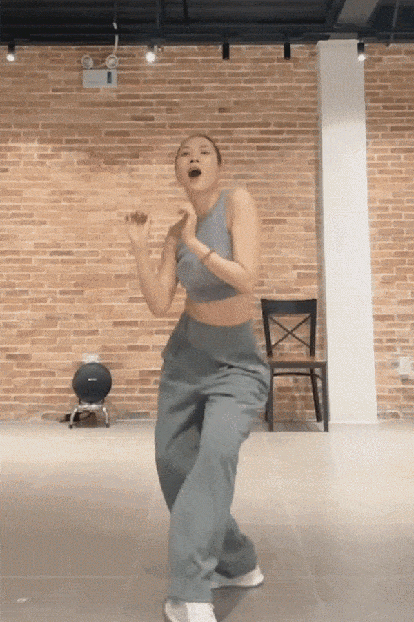 2 tuần giảm 4kg, Mỹ Tâm gây ngỡ ngàng với vòng 2 thon gọn trong clip 44 giây - 6