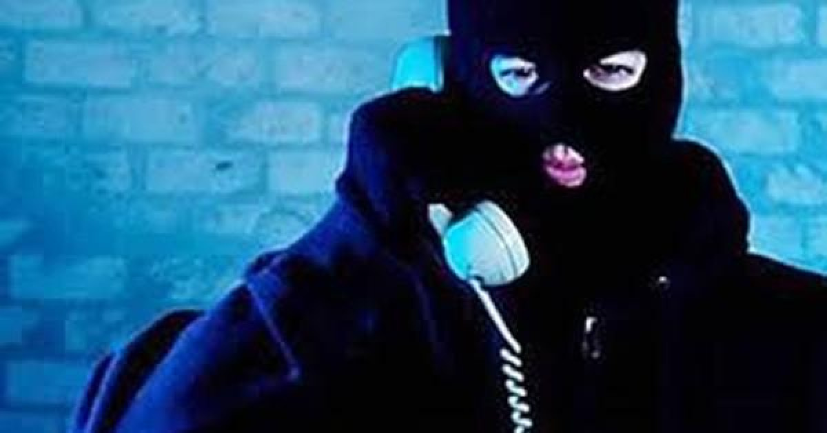 Pháp luật - Cụ ông mất gần 1 tỉ đồng sau cuộc điện thoại từ phụ nữ lạ