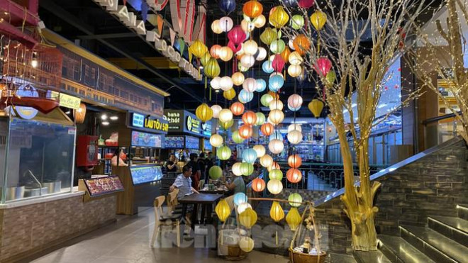 Kết hợp mô hình kinh doanh ẩm thực, thời trang, mỹ phẩm, cà phê, nhà sách, khu vui chơi...