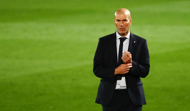 HLV Zidane tiếp xúc với người nhiễm Covid-19 và nhiều khả năng không thể chỉ đạo Real trong 2 tuần