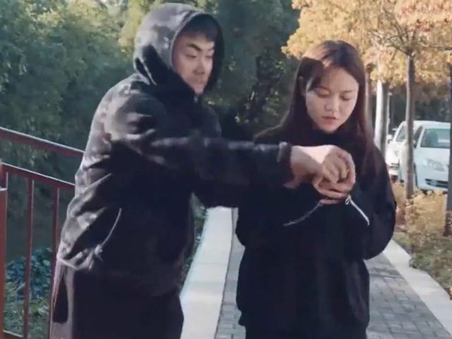 Cười 24H - Đi cướp gặp nạn bị mất trí nhớ và cái kết "vừa lòng" cho kẻ xấu