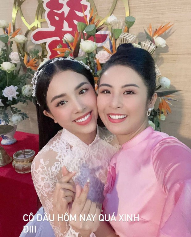 Hoa hậu Tiểu Vy, Mỹ Linh mặc áo bà ba cực dễ thương trong đám cưới Á hậu Thúy An - 7