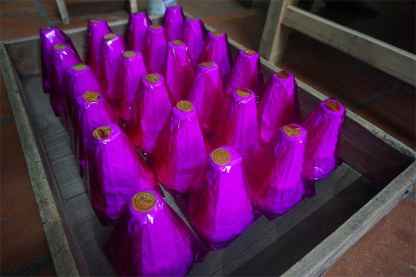 Đi ngược xu thế, Oản Cô Tâm vực dậy thành công món bánh oản tài lộc xưa - 1