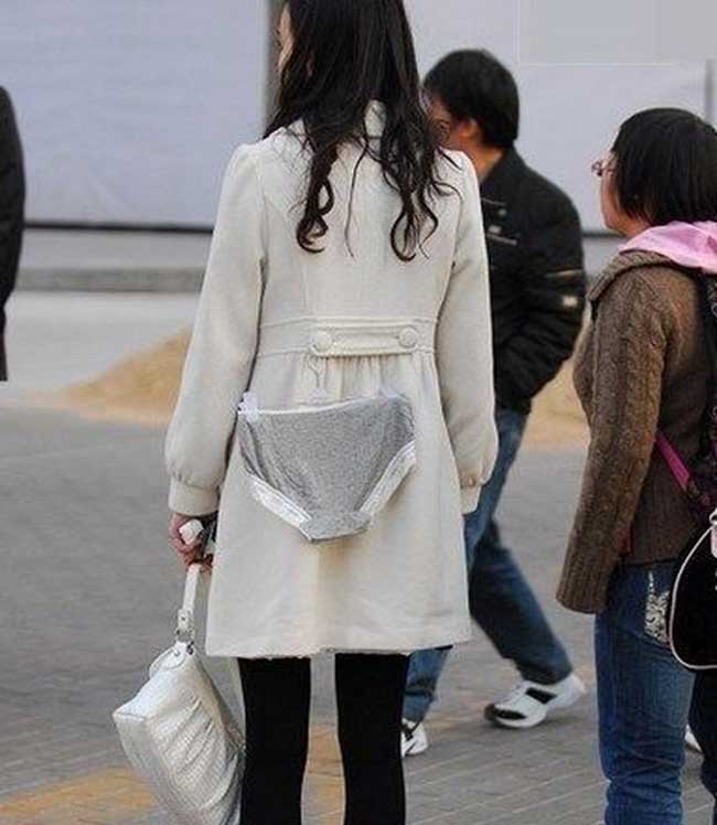 Trước khi ra đường nên nhìn trước ngó sau bản thân nhé.
