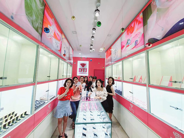 Sợi dây kết nối khách hàng và thương hiệu là chất lượng