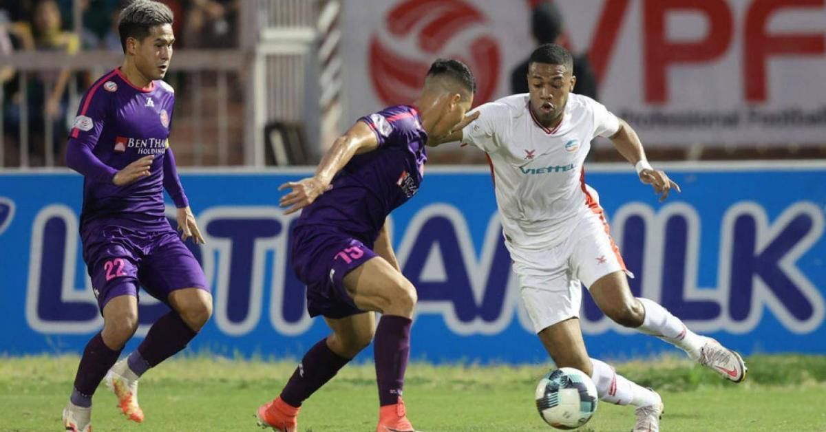 Bóng đá - Vì sao V-League ngày càng thu hút tiền đạo Brazil?