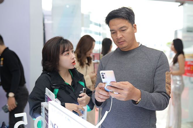 OPPO Reno5 tưng bừng ưu đãi chào xuân mới tại hệ thống FPT Shop - 5