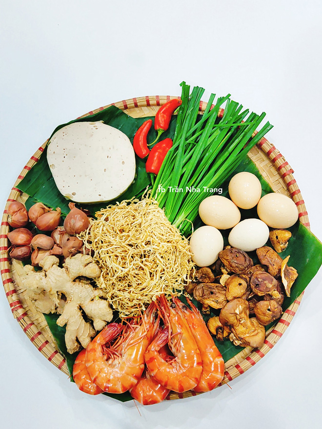 Cách làm bún thang "phiên bản" hiện đại, đơn giản hơn nhiều mà vẫn tuyệt ngon - 2