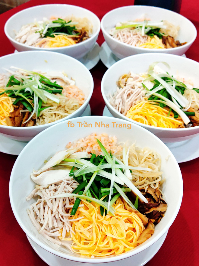 Cách làm bún thang "phiên bản" hiện đại, đơn giản hơn nhiều mà vẫn tuyệt ngon - 6