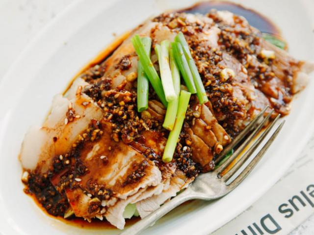 Ẩm thực - Chỉ là thịt ba chỉ luộc nhưng ngon "nuốt lưỡi" nếu làm theo cách này