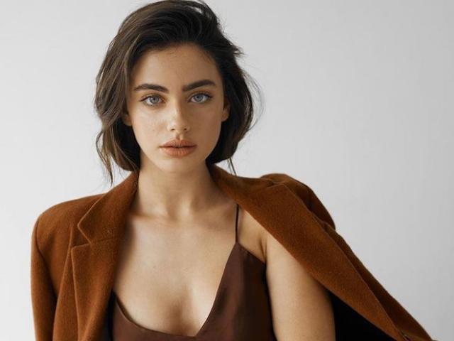 Media - Chân dài Israel đẹp như nữ thần khiến cư dân mạng "điên đảo"