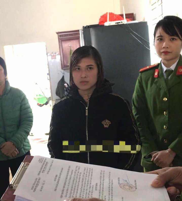Tạ Thị Suối Vân bị cơ quan công an bắt giữ.