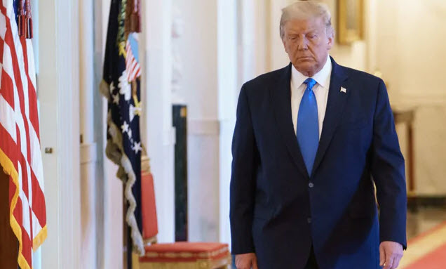 Ông Trump thất vọng vì không ai đứng ra bảo vệ&nbsp;khi bị Hạ viện luận tội lần hai.