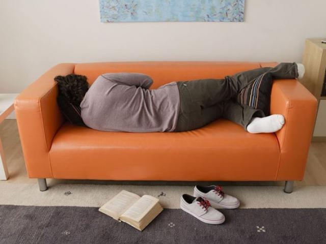 Bạn trẻ - Cuộc sống - 2 vợ chồng cãi nhau cả tháng trời, ngủ riêng vì lý do muôn thuở "Năm nay ăn Tết ở đâu"