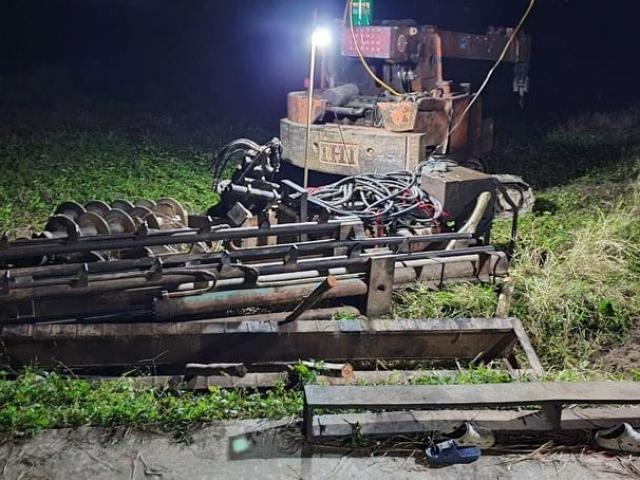 Tin tức trong ngày - Diễn biến mới vụ máy ép cọc đè chết 2 cháu nhỏ ở Bắc Ninh