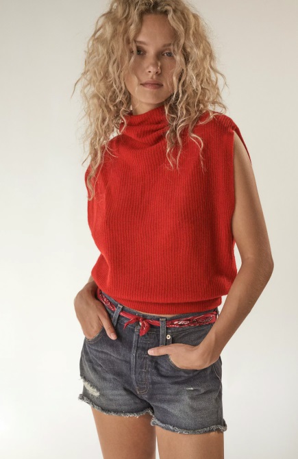 Những chiếc áo len độc đáo cho Tết se lạnh - 4