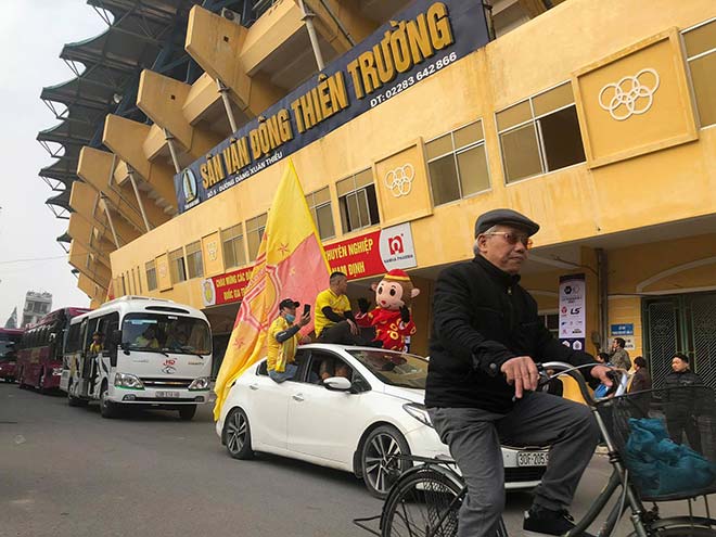 Trực tiếp bóng đá Nam Định - Hà Nội: Bruno suýt nữa mở tỷ số - 13