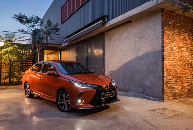 Giá xe Toyota tháng 01/2021: Cập nhật giá mới sau ưu đãi thuế - 1