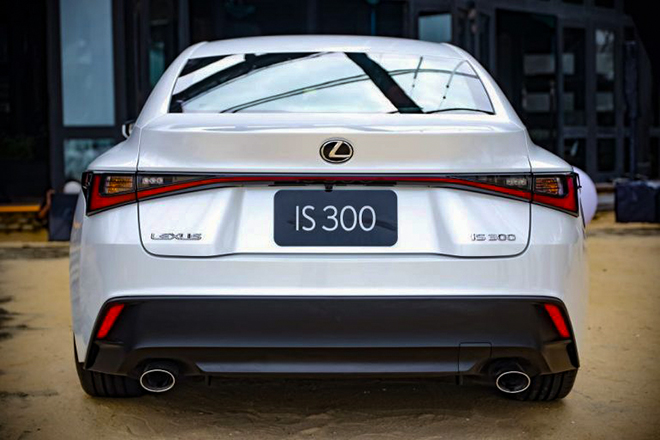 Lexus IS thế hệ mới ra mắt tại Việt Nam, giá bán từ 2,1 tỷ đồng - 3