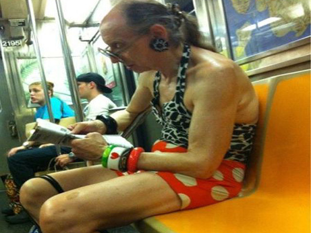 Tranh vui - Ngỡ ngàng khi bắt gặp hình ảnh hài hước khó đỡ nhất quả đất