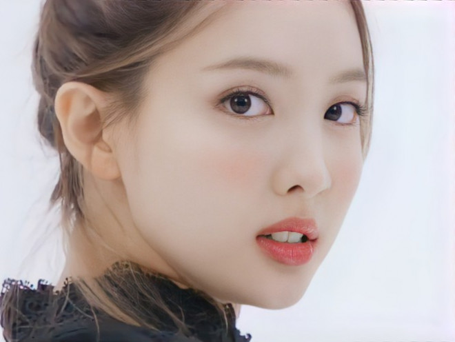 Thêm một nữ idol khiến netizen công nhận: Thay đổi dáng lông mày tạo nên phép màu cho khuôn mặt - 6
