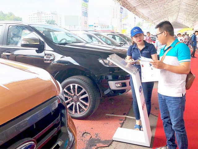 Thị trường - Tiêu dùng - Thị trường ô tô ảm đạm giữa mùa cao điểm cuối năm