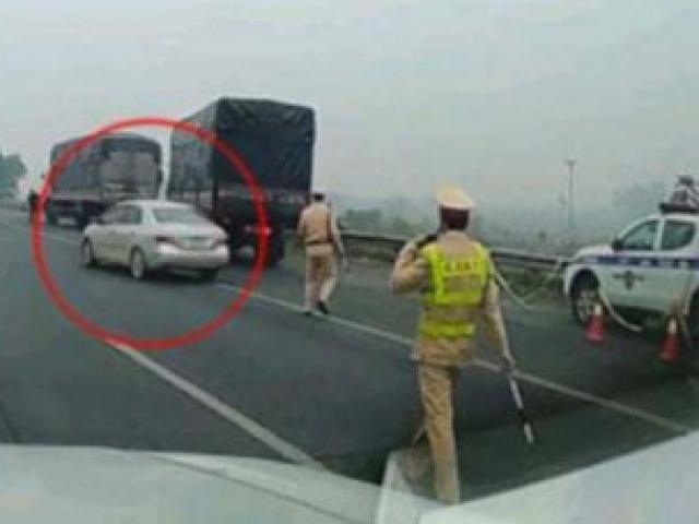 Tin tức trong ngày - Sự thật video "lái xe bỏ mặc hiệu lệnh CSGT, phóng xe bỏ chạy trên cao tốc"