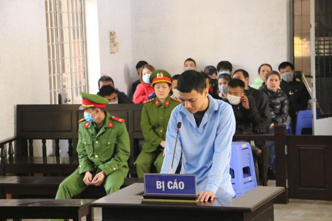 Bị cáo Nguyễn Quang Hùng tại phiên tòa sơ thẩm