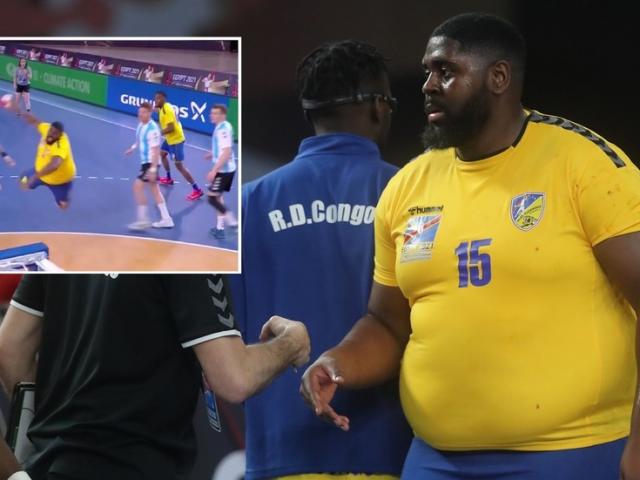 Cầu thủ bụng phệ, nặng hơn 110kg ghi điểm “như máy” ở World Cup thể thao