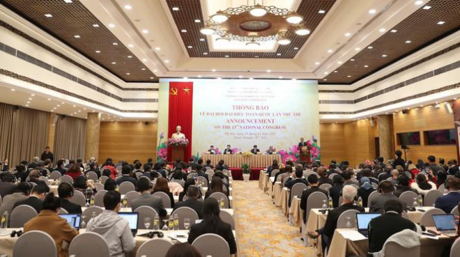Thông báo về Đại hội đại biểu toàn quốc lần thứ XIII của Đảng (ảnh Như Ý)
