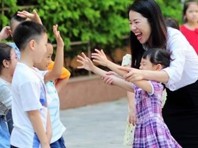 Giáo dục - du học - Giáo dục sớm không phải là bắt trẻ học trước chương trình