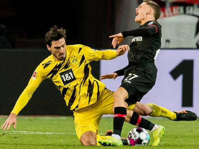 Video Leverkusen - Dortmund: Haaland im tiếng, SAO 17 tuổi định đoạt - 1
