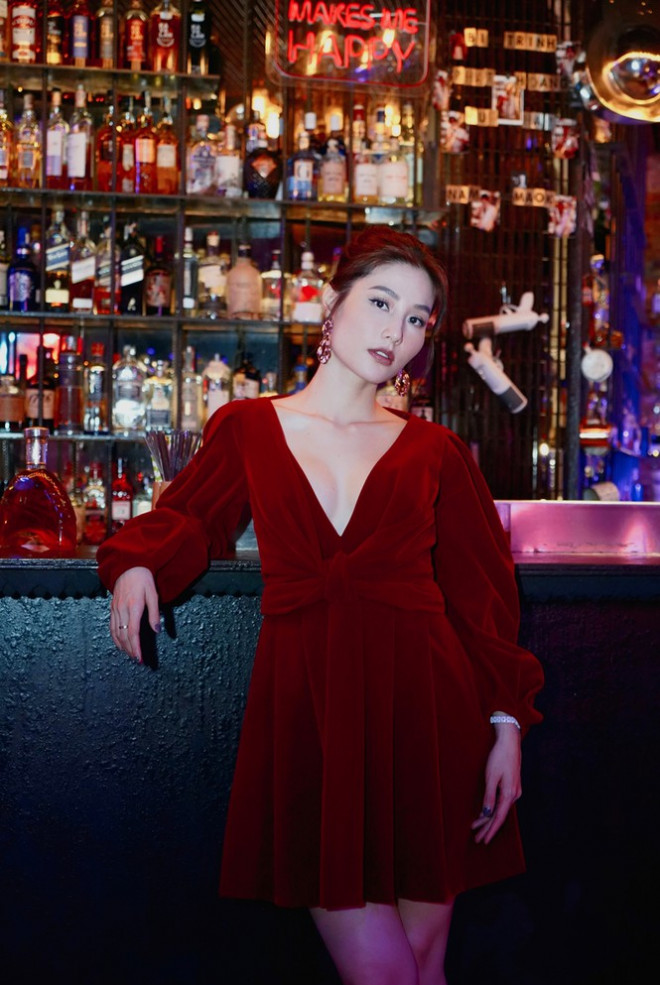 Tạo hình sang chảnh của 3 ngọc nữ hot nhất điện ảnh Việt: Nhã Phương, Lan Ngọc, Diễm My 9X trong phim mới - 8