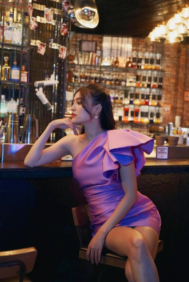 Tạo hình sang chảnh của 3 ngọc nữ hot nhất điện ảnh Việt: Nhã Phương, Lan Ngọc, Diễm My 9X trong phim mới - 9