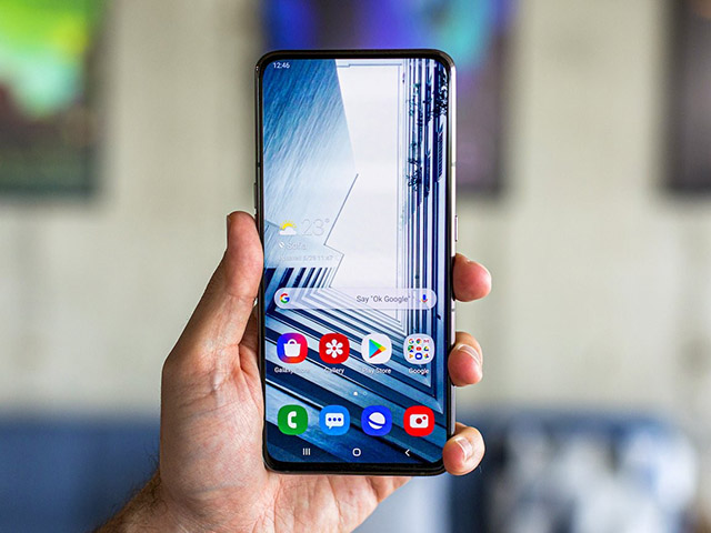 Thời trang Hi-tech - Galaxy A82 lộ diện với camera chụp selfie như chụp thường