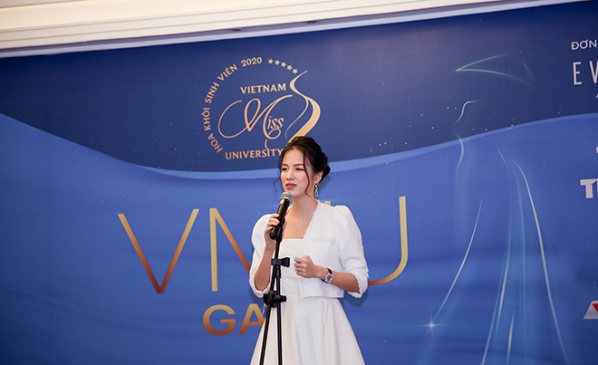 Vừa đăng quang, Hoa khôi, á khôi Sinh viên Việt Nam trở thành Gương mặt đại diện của Eva de Eva - 2