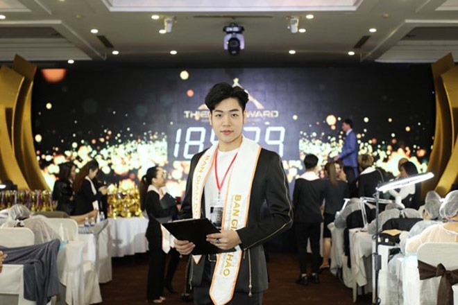 Master Khương Minh – Hotboy phun xăm ngồi ghế nóng sự kiện Thiên Kim Award 2020 - 1