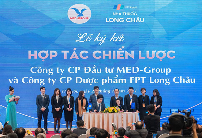 Nhà thuốc FPT Long Châu ký kết hợp tác chiến lược với MED Group - 1
