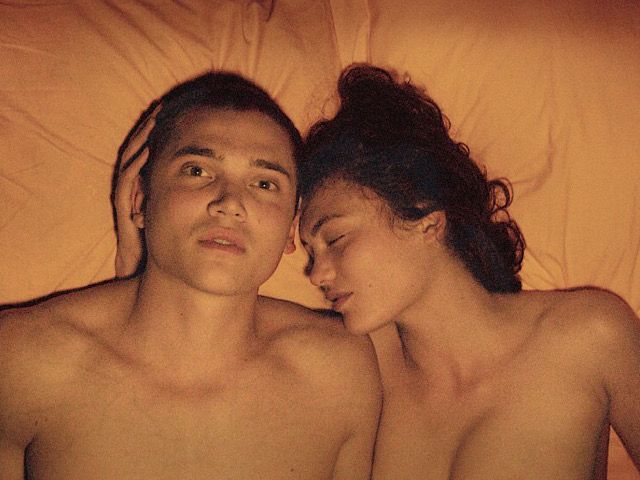 Phim - Loạt cảnh nóng tổn hại cả tâm lý lẫn thể xác diễn viên: Ép bạn diễn “giả thành thật”