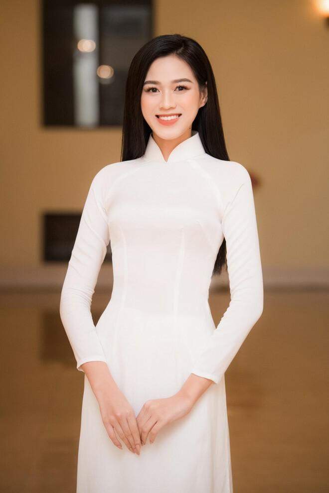 Hoa hậu Đỗ Thị Hà đại diện Việt Nam tham dự Miss World 2021.