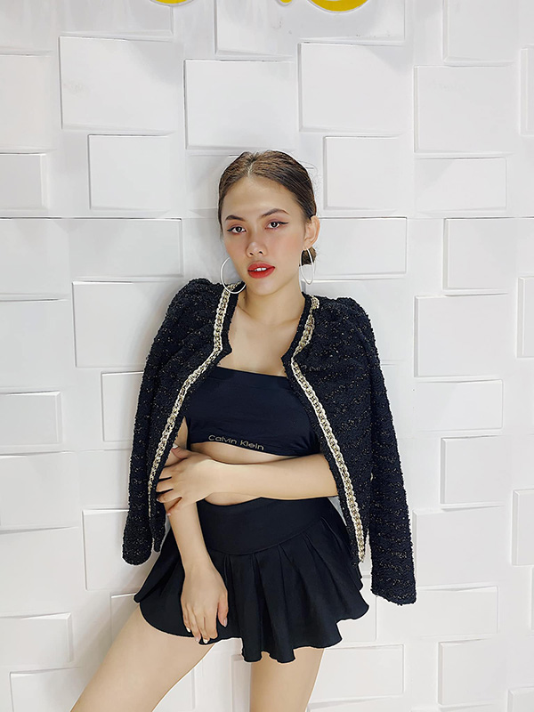 Bắt kịp xu hướng thời trang cùng Hồng Hoa Đinh - 3