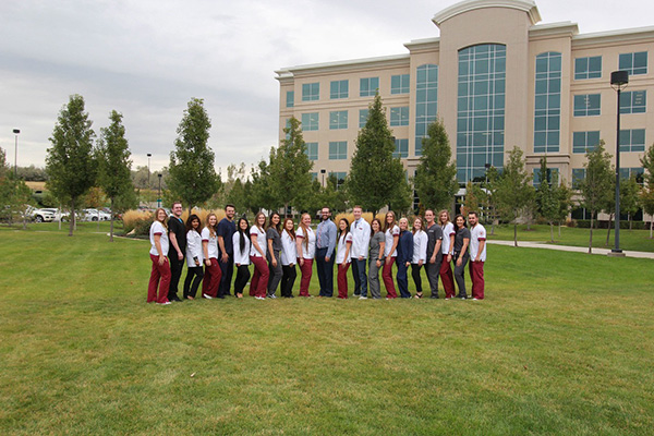 Cô gái Người Mỹ gốc Việt Hannah Nguyễn Tạ: Chia sẻ về chuyện học dược sĩ tại Mỹ - 5