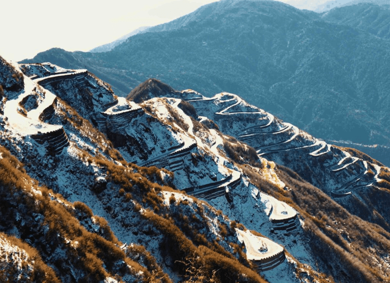 Tour du lịch cao nguyên khiến du khách khám phá một thế giới khác lạ - 7