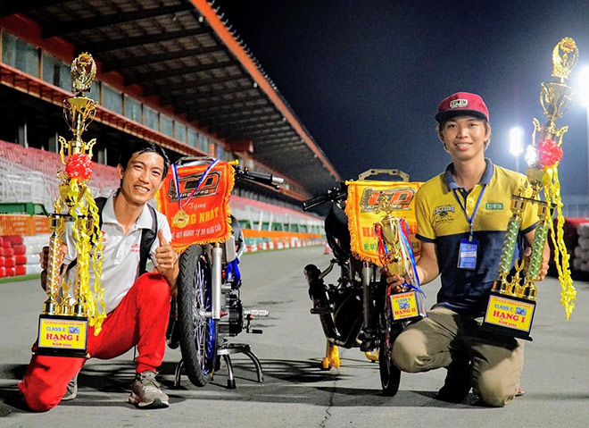 Từ tay đua nghiệp dư thành ông chủ cửa hàng độ xe nổi tiếng - 1