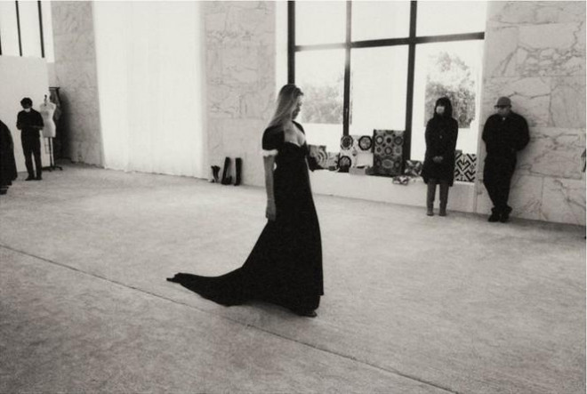 Kate Moss U50 gợi cảm đầy sức sống - 3