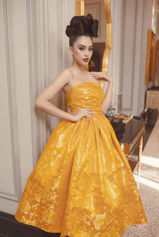 Ngắm Tiểu Vy mới lạ với tóc ngắn, chợt nhận ra chưa kiểu tóc nào làm khó được Hoa hậu - 10