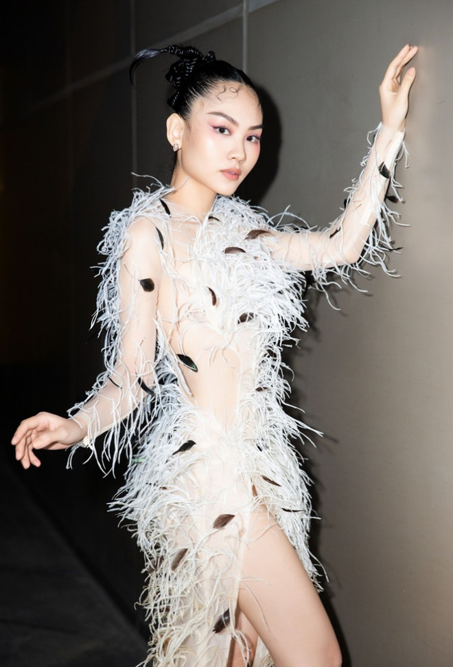 Ba mỹ nhân Việt cùng diện mẫu váy đính lông, vì sao Tăng Thanh Hà được khen nổi trội nhất? - 7